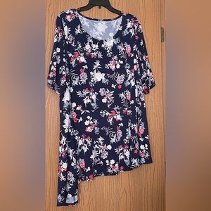 Lane Bryant Asymmetrical Top size 26-28